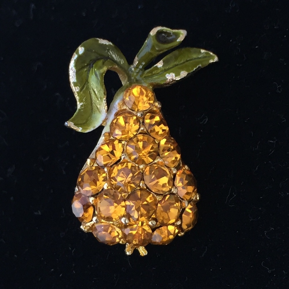 Vintage 1960’s MAMSELLE Pear Brooch / Pin